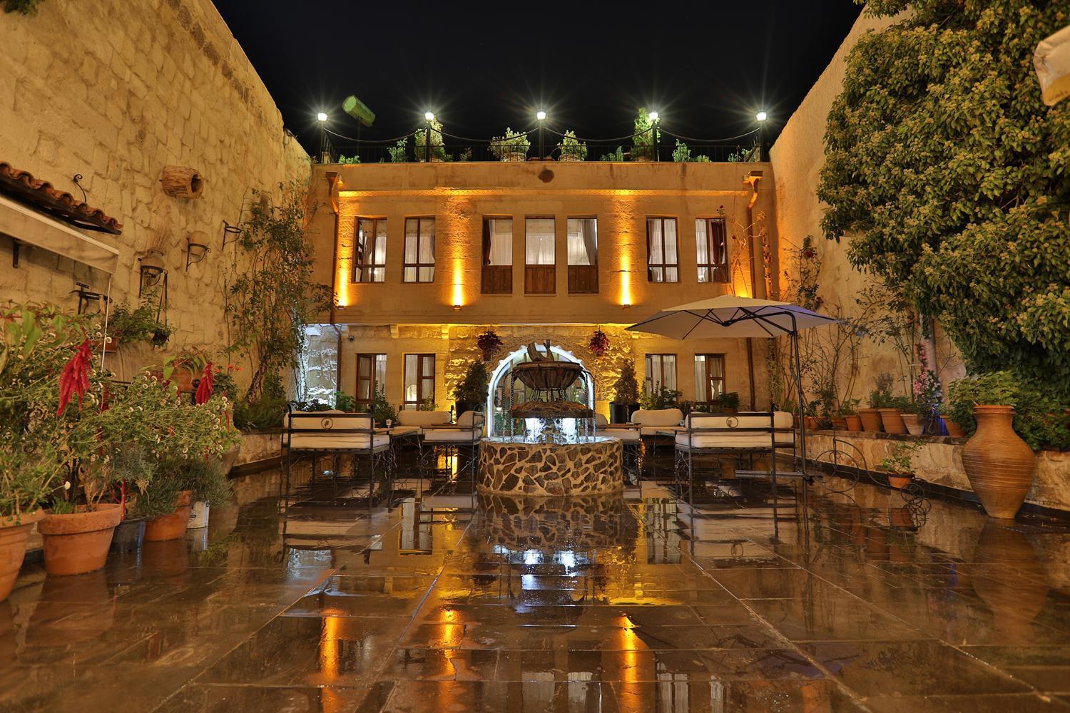 Aja Cappadocia Cave Hotel Urgup Eksteriør bilde